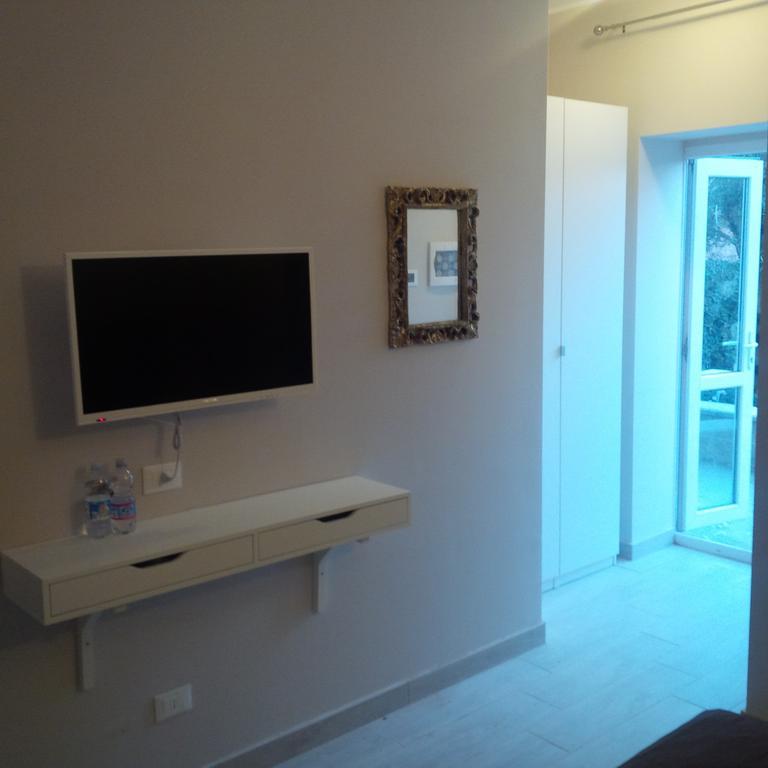 B&B Leonardo Rho Szoba fotó