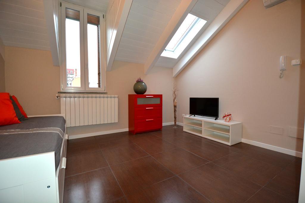 B&B Leonardo Rho Szoba fotó
