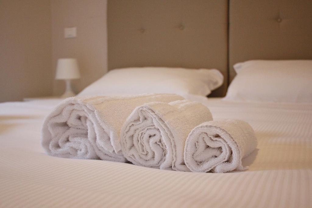 B&B Leonardo Rho Szoba fotó