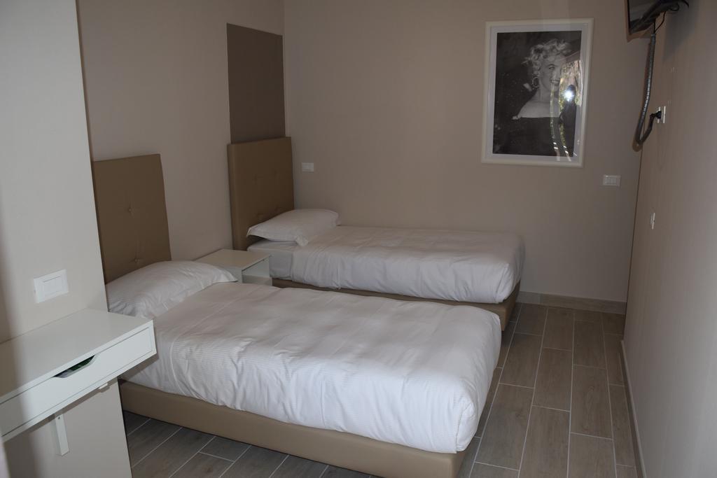 B&B Leonardo Rho Kültér fotó
