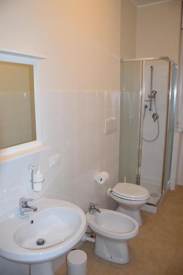 B&B Leonardo Rho Kültér fotó